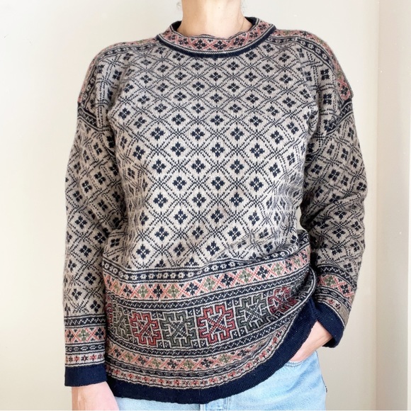 Dale of Norway Sweaters - Dale of Norway Wool Sweater Size M Blue Tan